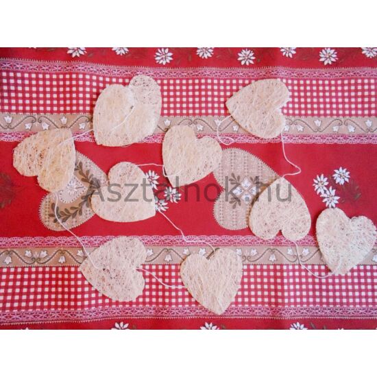 Szív girland asztali dekoráció